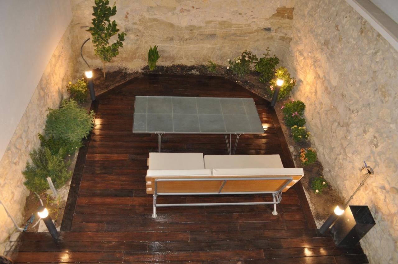 Casa Di Mario Appartamento In Centro Storico Con Due Camere Da Letto E Terrazze Cagliari Eksteriør billede