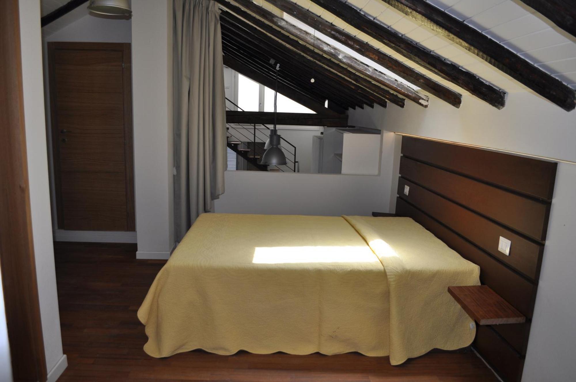 Casa Di Mario Appartamento In Centro Storico Con Due Camere Da Letto E Terrazze Cagliari Eksteriør billede