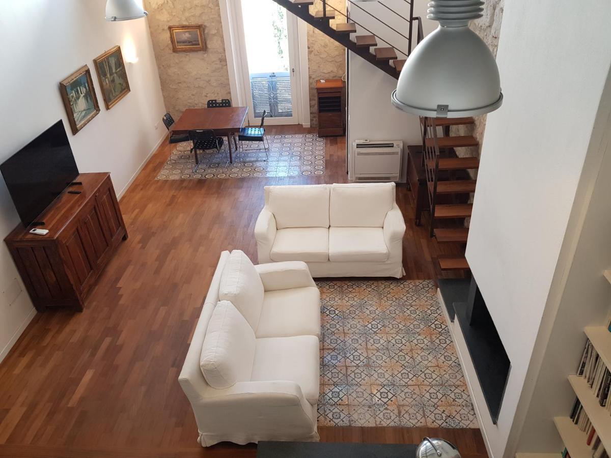 Casa Di Mario Appartamento In Centro Storico Con Due Camere Da Letto E Terrazze Cagliari Eksteriør billede