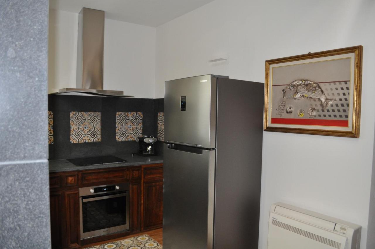 Casa Di Mario Appartamento In Centro Storico Con Due Camere Da Letto E Terrazze Cagliari Eksteriør billede