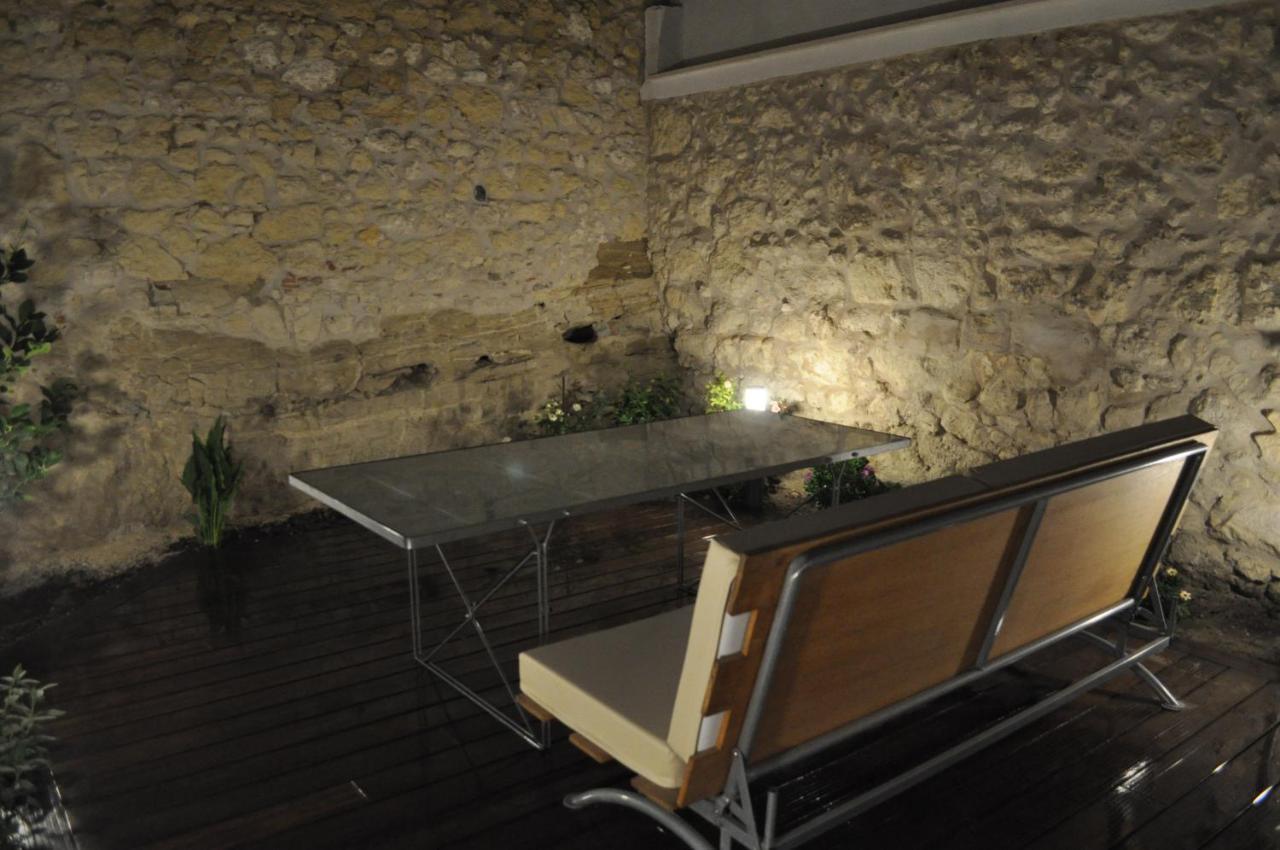 Casa Di Mario Appartamento In Centro Storico Con Due Camere Da Letto E Terrazze Cagliari Eksteriør billede